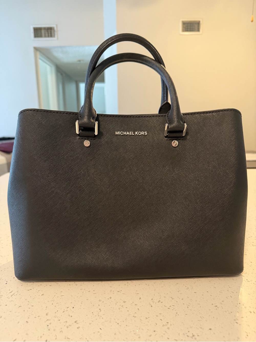 Michael Kors Savannah Medium Black Saffiano Tote